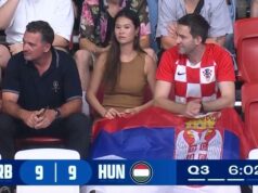 Čovek u dresu Hrvatske navija za Srbiju Grčka Španija