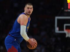 AU, LJUDI, PA ŠTA SE OVO DESILO?! Ovo je nešto najluđe što je Jokić uradio, Amerika u neverici gleda asistenciju sezone! (FOTO) VJYYgQDJ