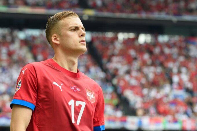 IVAN-ILIC-STIZE-U-RIM-U-Torinu-ga-ne-zele.jpg Danil Medvedev