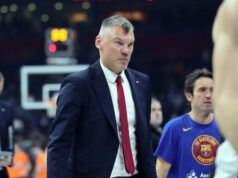 Šarunas Jasikevičus: Lud, ali odličan trener j8NQVMBe