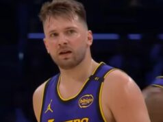 Reakcija Dončića posle trojke protiv Dalasa j8NVE3A8