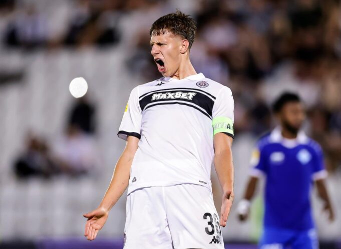 Dragan Stojković Piksi