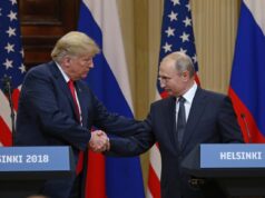 CEO SVET JE FOTO DA SU PRIČALI PUTIN I TRAMP: Pored politike našli su vremena i da popričaju o jednom sportu! pJ76Qk4l