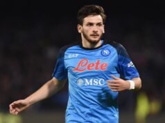 „TEŠKO MI JE, ALI JE VREME DA…“ Kvarachelija se na emotivan način oprostio od navijača Napolija! RJza95Ol