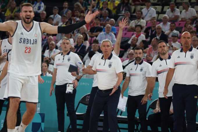 Novak Đoković na meču polufinala Vimbldona 2025. godine protiv Janika Sinera