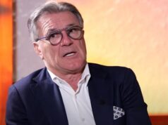 ZDRAVKO MAMIĆ ZAGRMEO PRED SPEKTAKL U ZENICI: Biću u prvim redovima, ogrnut zastavom Bosne i Hercegovine… h-53602909.jpg