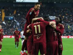 RIMLJANI HENDIKEPIRANI PROTIV PORTA: Uefa kaznila Romu novčano i delimičnim zatvaranjem stadiona j8NVg3M8