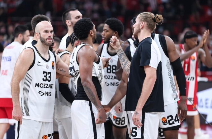 OLYMPIACOS-PARTIZAN_62.JPG