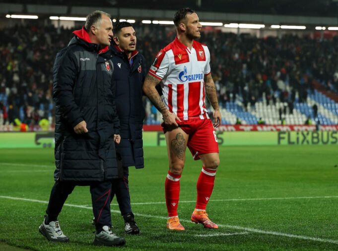ZVEZDA-STEAUA_99.JPG