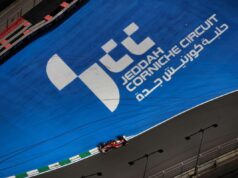 F1 otkazuje trke u Bahreinu i Saudijskoj Arabiji Džordž Rasel i Luis Hamilton Formula 1