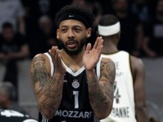 KARLIK OSTAO U NEVERICI ZBOG JEDNE SCENE U BEOGRADU! Ono što je doživeo na ulici pamtiće do kraja života – vozio je kola, navijač stao pored njega, a onda… PARTIZAN-VALENCIA_069.jpg