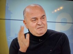 VUJOŠEVIĆ OPLEO PO JOKIĆU I EKIPI: Ne sviđa mi se izlaženje pijane bande na podijum, valjaš se kao svinja u brlogu… 3eMYQXpe