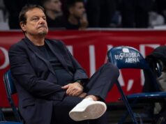 DA LI ATAMAN STVARNO LETI KAO BELA LALA IZ PANATINAIKOSA? Turski trener održao baš dugu konferenciju za medije… Kodi Miler-Mekintajer na utakmici protiv Panatinaikosa