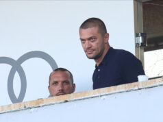 Ivica Iliev: „Partizan može da vodi na 10 minuta do kraja derbija, znaš da će Zvezda da okrene i to je ono…“ Ivica Iliev: "Partizan može da vodi na 10 minuta do kraja derbija, znaš da će Zvezda da okrene i to je ono..."