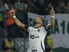 ČOVEK I U 39. GODINI IMA DINAMIT U NOGAMA! Pogledajte spektakularan gol Hulka iz slobodnjaka – razneo je mrežu! Screenshot 2025-01-06 130210.jpg