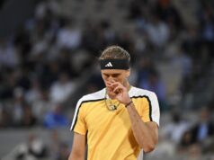 Zverev besan na sebe posle eliminacije u Monte Karlu Zverev besan na sebe posle eliminacije u Monte Karlu
