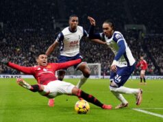 CRVENI ĐAVOLI TONU SVE NIŽE – SLAVNI KLUB U POTPUNOJ AGONIJI: Totenhem savladao Mančester junajted! Glb0GEme