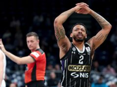 Karlik Džons: Jedan smo od najboljih timova na svetu xe4GoXWJ