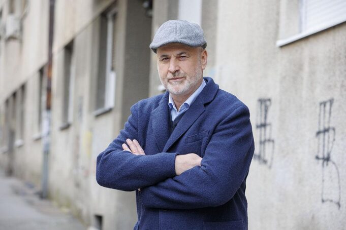 Miodrag-Bozovic-bi-voleo-da-ponovo-radi-u-Dinamu-iz.jpg Veljko Paunović na utakmici između Engleske i Srbije na Vembliju