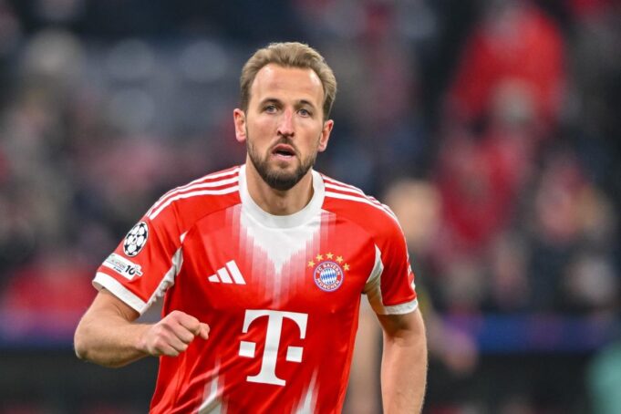 Hari Kejn slavi gol u dresu Bajerna