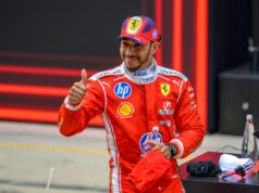 HAMILTON PRVI PUT NA POSTOLJU U FERARIJU: Drago mi je što su me saslušali i što su neke stvari koje sam tražio primenili Džordž Rasel i Luis Hamilton Formula 1