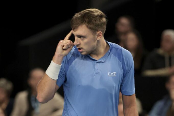 MEĐEDOVIĆ - UMBER: Mladi Srbin igra za prvu titulu u karijeri! Razbio je Medvedeva, može li i protiv domaćina?