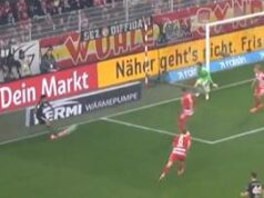 IZ MRTVOG UGLA ZAKUCAO U RAŠLJE! EVROPA LEPŠI GOL DUGO NIJE VIDELA! Ovo je čista umetnost! Dijaz iz nemoguće situacije skinuo pauka, svi se hvatali za glavu! Luis Dijaz