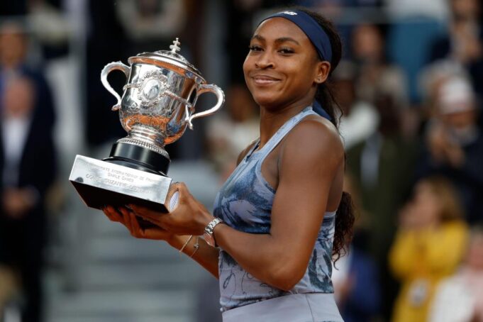 ŠAMPIONKA KOKO I LUDILO FINALA! Ovako je sa lica mesta izgledala epska bitka za trofej u Parizu!