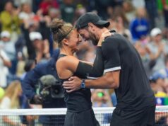 US OPEN DOBIO ŠAMPIONE: Novak i Olga nisu uspeli, ali par veterana jeste! US OPEN DOBIO ŠAMPIONE: Novak i Olga nisu uspeli, ali par veterana jeste!