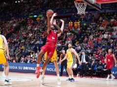 ARMANI SLAVIO PRED PARTIZAN: Alba bez rešenja u Milanu 68x4LR58