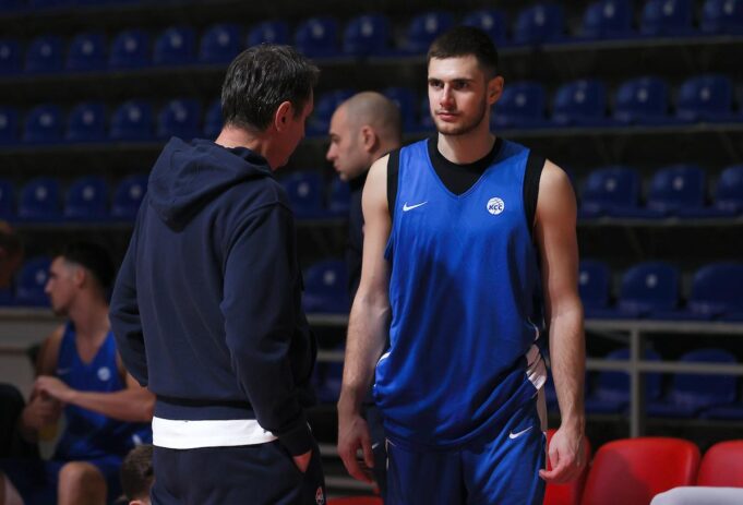 x02 EPA Abedin Taherkenareh.jpg