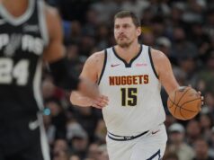 MAESTRALNI JOKIĆ POSTAVIO NOVI REKORD I PONOVO ISPISAO ISTORIJU NBA LIGE! Nestvaran podvig srpskog košarkaša – ceo svet mu se divi, ovo više nije humano! Nikola Jokić