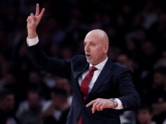 ZVEZDA BEZ DVA CENTRA PROTIV BASKONIJE: Obradović odabrao tim za ključni meč u Vitoriji! KK Crvena zvezda