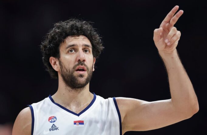 Vasilije Micić