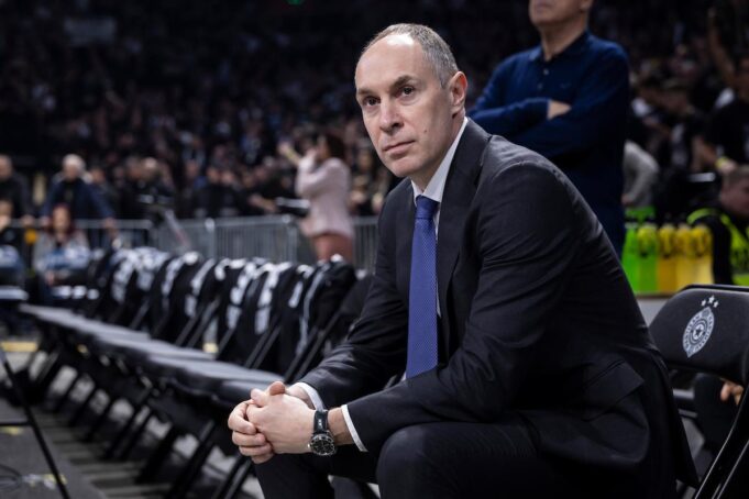 (ANKETA) DA LI BI MIRKO OCOKOLJIĆ TREBALO DA OSTANE NA KLUPI PARTIZANA? Navijači imaju glas - dajte nam vaše mišljenje!