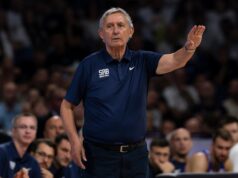 SVETISLAV PEŠIĆ SE VRAĆA U EVROLIGU! Ovaj klub želi da ih legendarni Srbin spasi potpune katastrofe! Nikola Jokić na meču Denver - Orlando
