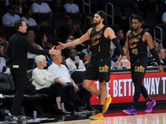 Klivlend pobedio Majami i poveo 3:0 u plej-ofu NBA lige MeowgjEe