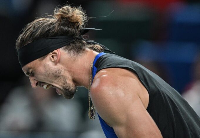 SLAVNI TENISER KIPTI OD BESA! Ostao bez drugog mesta na svetu, pa osuo žestoku paljbu: Loptice su katastrofa!