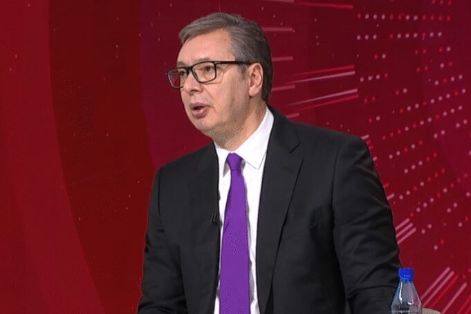 U Areni se prati meč Zvezde i Brage