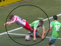 VAR HAOS NA MEČU ATLETIKO MADRIDA! Sudija rekao jedno, ali je usledila HITNA intervencija: Pogledajte kako je reagovao Dijego Simeone! (FOTO) nJXvQY48