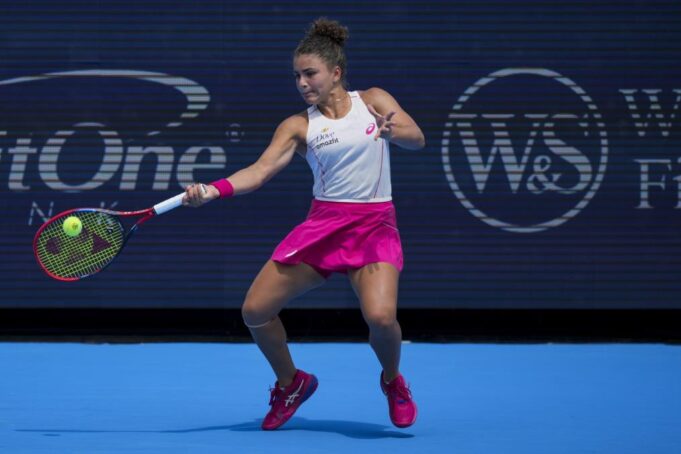 PAOLINI U ČETVRTFINALU SINSINATIJA: Krejčikova bez šansi