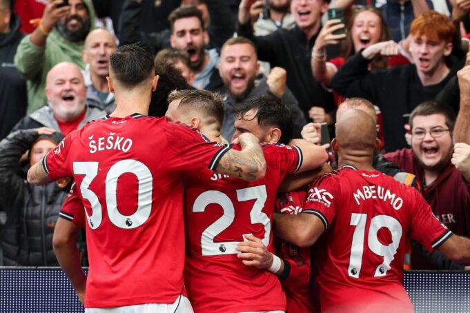 PREMIJER LIGA: Mančester junajted konačno pobedio! (VIDEO)