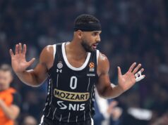 DEJVIS NAJAVIO SPEKTAKL U MILANU: Čuo sam da dolazi mnogo navijača Partizana! VJZL1Qj8