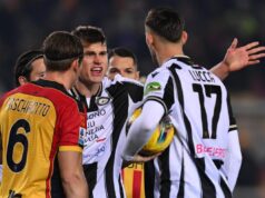 LUKA DAO GOL ZA POBEDU, SAIGRAČI GA NAPALI NASRED TERENA! Epski skandal i nikad viđene scene: Izbegao je linč, trener odmah morao da ga izvede iz igre! (FOTO) NeQEOgLe