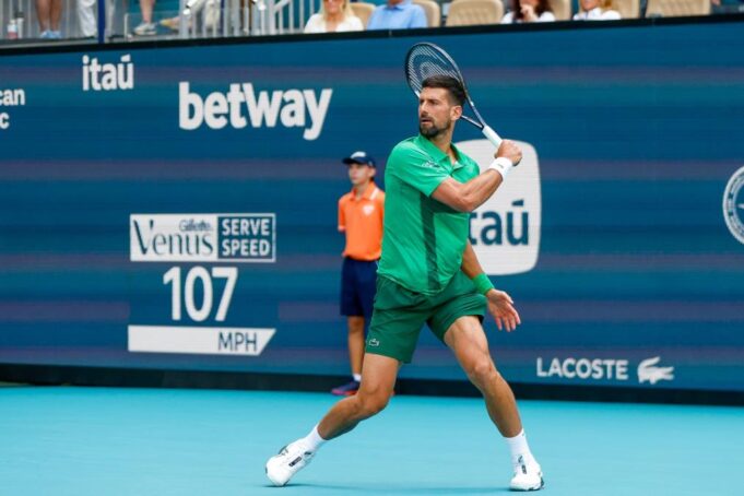 NOVAK SE OBRATIO MESIJU, PA PORUČIO PRED FINALE: Nadam se da će biti i ta stotka!