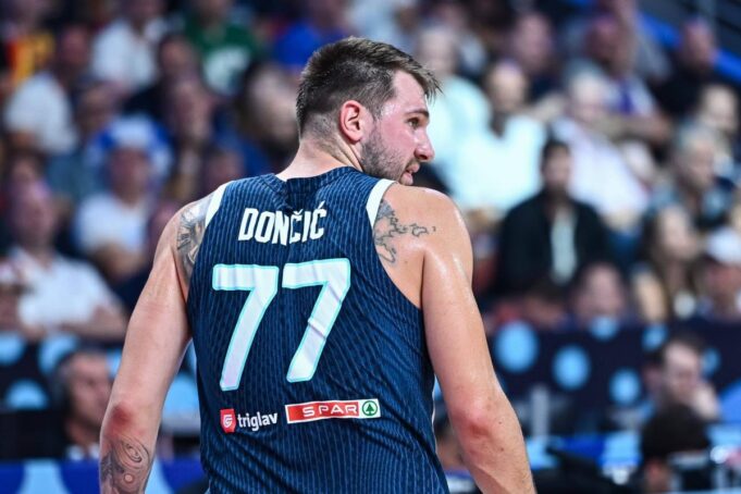 Dončić u razgovoru sa novinarima
