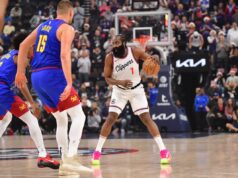ŠTA PRIČA OVAJ ČOVEK? Harden priznao da je Jokić NAJBOLJI na svetu, ali ne zaslužuje MVP titulu – evo ko treba da dobije to priznanje! DJrwyXAe