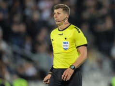 SUDI PARTIZANU NEKOLIKO DANA NAKON ŠTO JE PRIZNAO DA JE OŠTETIO CRNO-BELE U BORBI ZA TITULU: Fudbalski savez šalje Simovića u Humsku na gradski derbi yJ51nKEJ