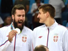 LUDA ANEGDOTA IZ REPREZENTACIJE – KAKO SU RADULJICA I EKIPA MALTRETIRALI JOKIĆA! Bivši kapiten evocirao uspomene sa OI: Da, slali smo Nikolu u Mek po hranu! yJ51DkAJ