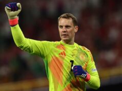 BAVARCI CEMENTIRALI GOL: Nojer produžio ugovor sa Bajernom RJzaKxwl